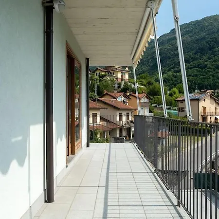 Casa May-terrace With Lake View