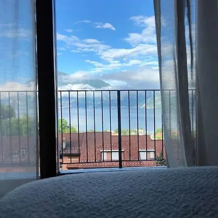 Casa May-terrace With Lake View